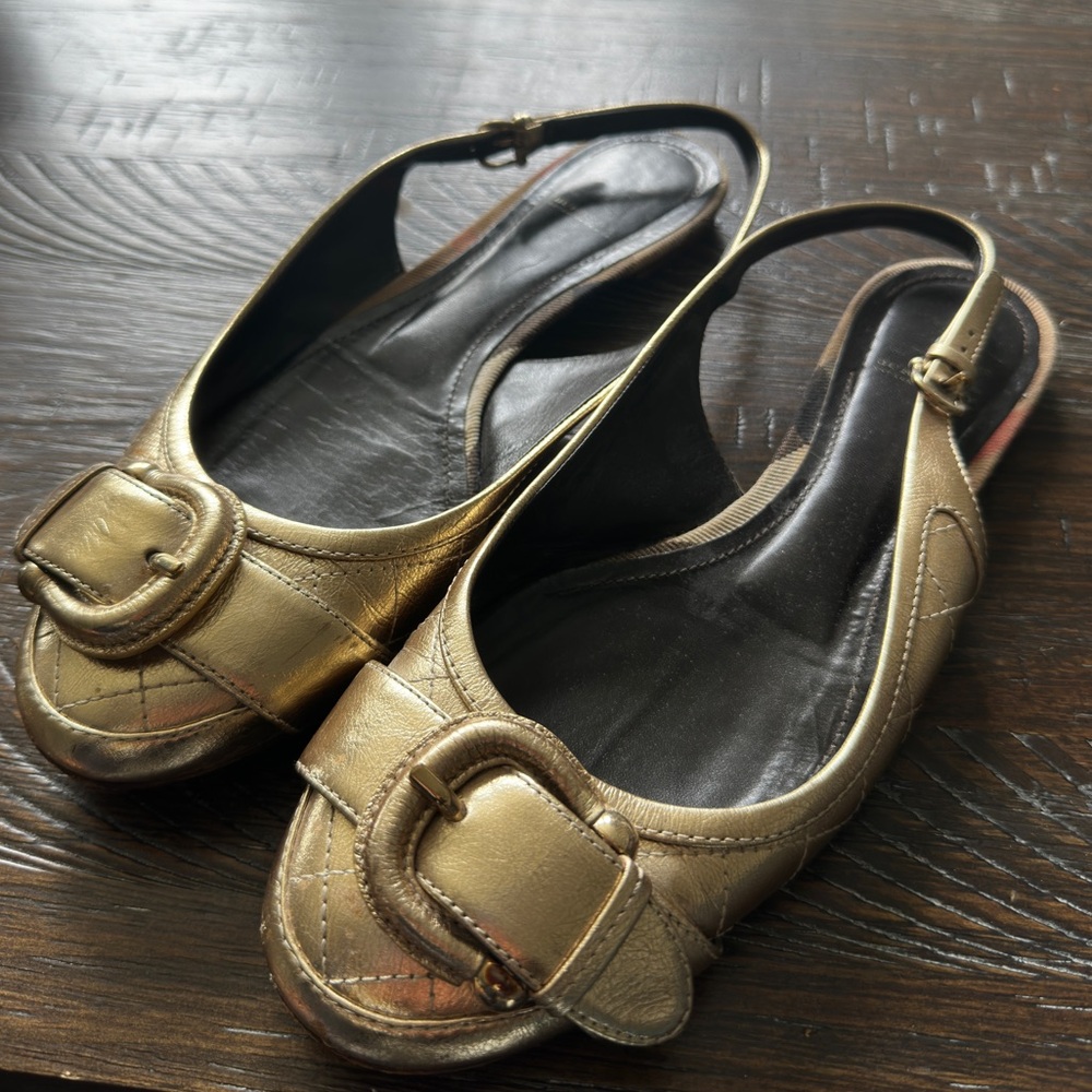 Burberry AUTHENTIC Gold  SANDELS